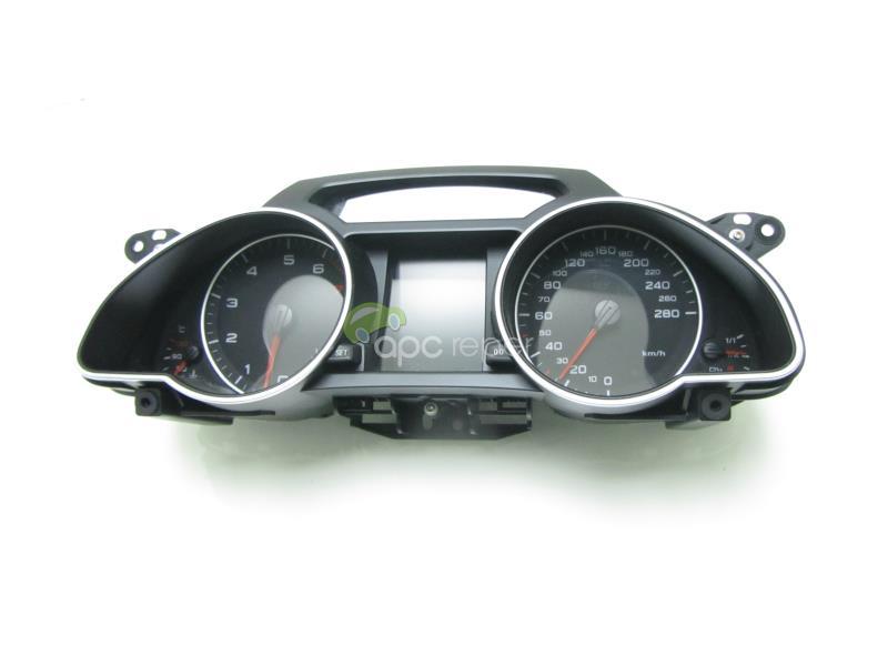 Ceasuri Bord Audi A5 Sportback Tfsi cod 8T0920931C