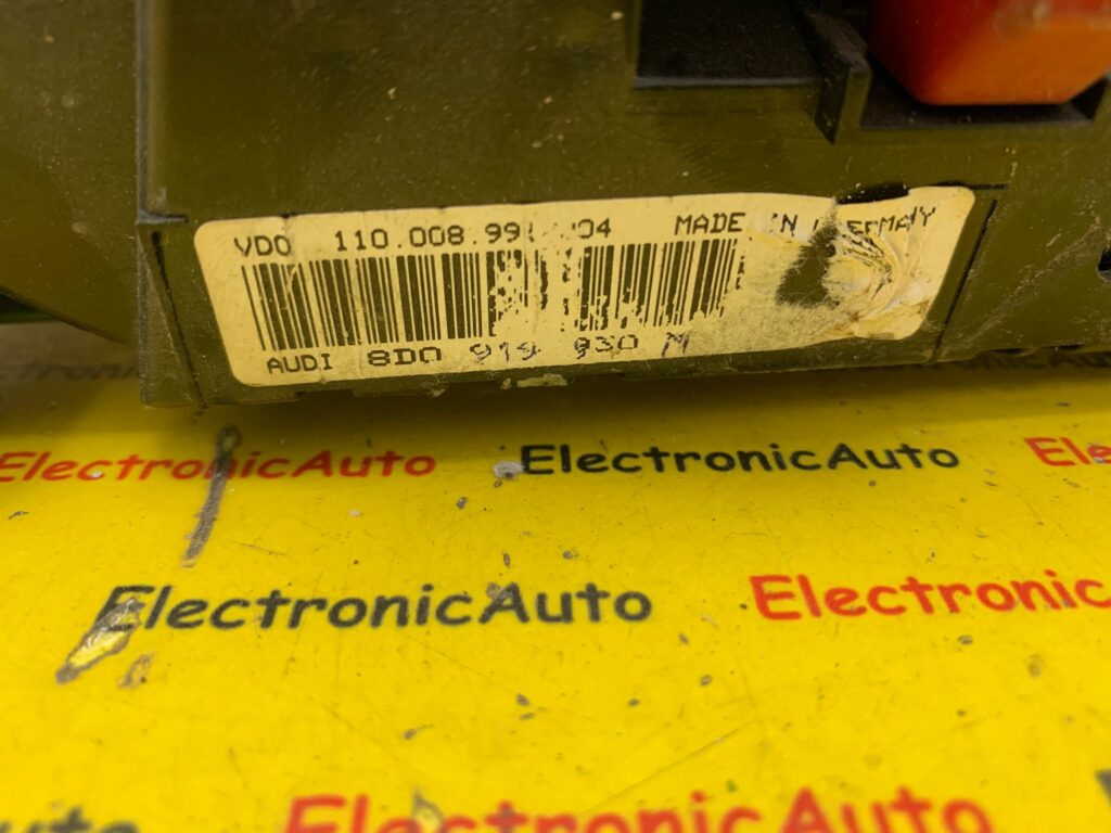 Ceasuri bord Audi A6, 8D0919930M, 110008991004,
