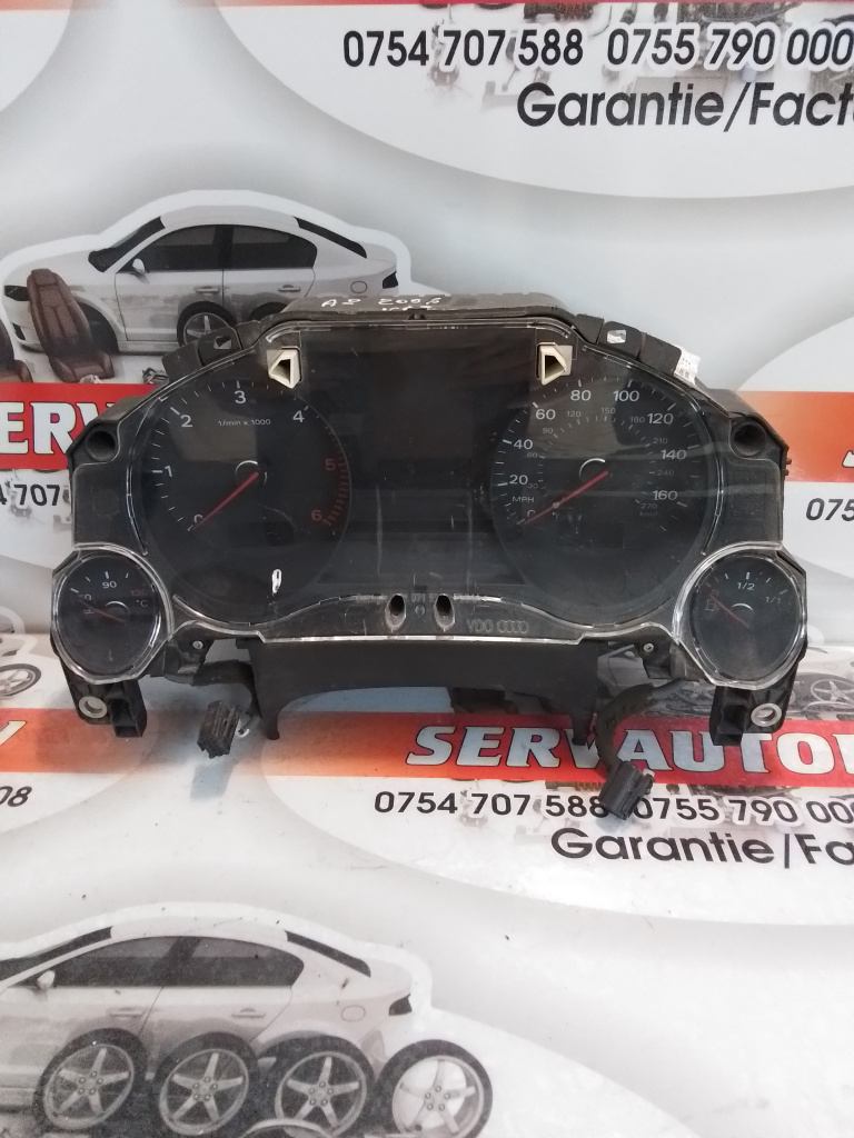 Ceasuri bord Audi A8 (2002-2009) [4E] D3 3.0 Motorina 2006, 4E0920950A