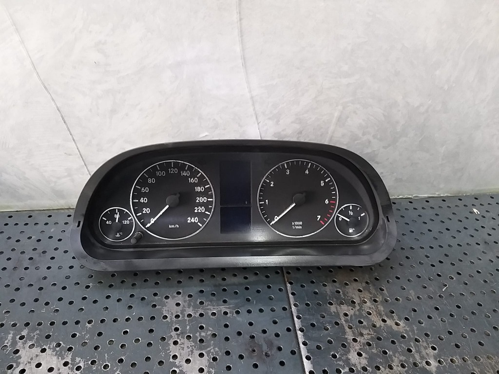 Ceasuri bord benzina mercedes a class w169 a1694403111 0263643413 a1695407811 a1694422221