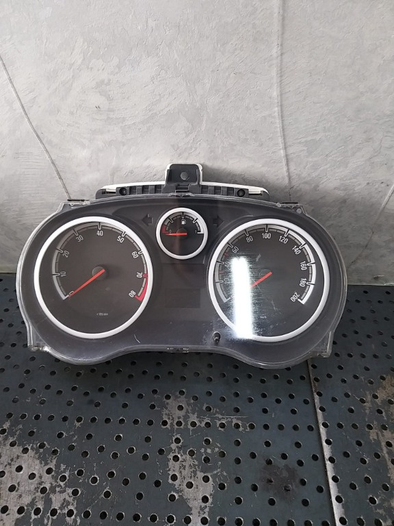 Ceasuri bord benzina opel corsa d s07 p0013252140 1491782 281189910