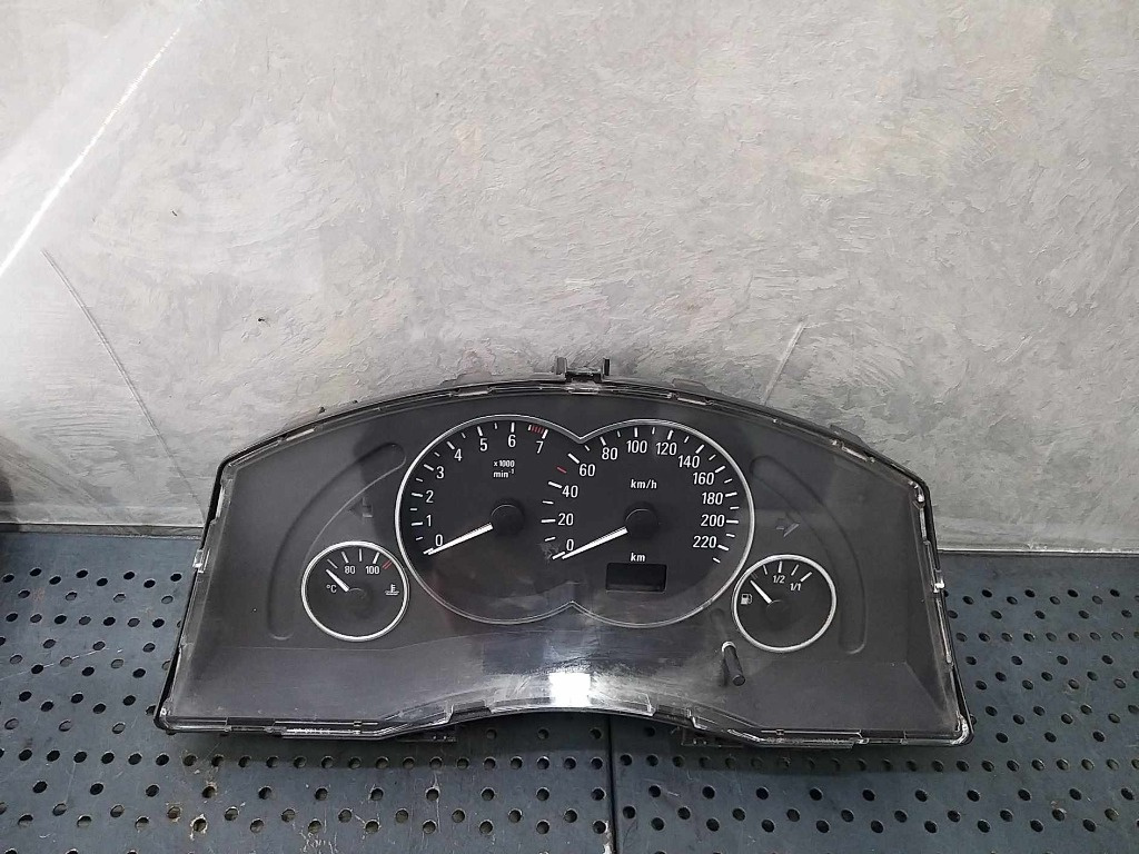 Ceasuri bord benzina opel meriva a 110080162027 13173382xu