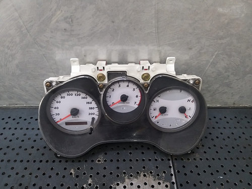 Ceasuri bord benzina toyota rav 4 2 a2 8380042a60 1575202791