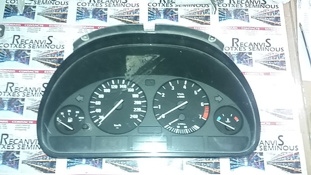 Ceasuri bord BMW 530 62.11-6 903 794 / 62 11 6 903 794 / 62116903794 / 110.008.735/088 / 110 008 735 088 / 11000873508862.11-6 903 794 / 62 11 6 903 794 / 62116903794 / 110.008.735/088 / 110 008 735 088 / 110008735088