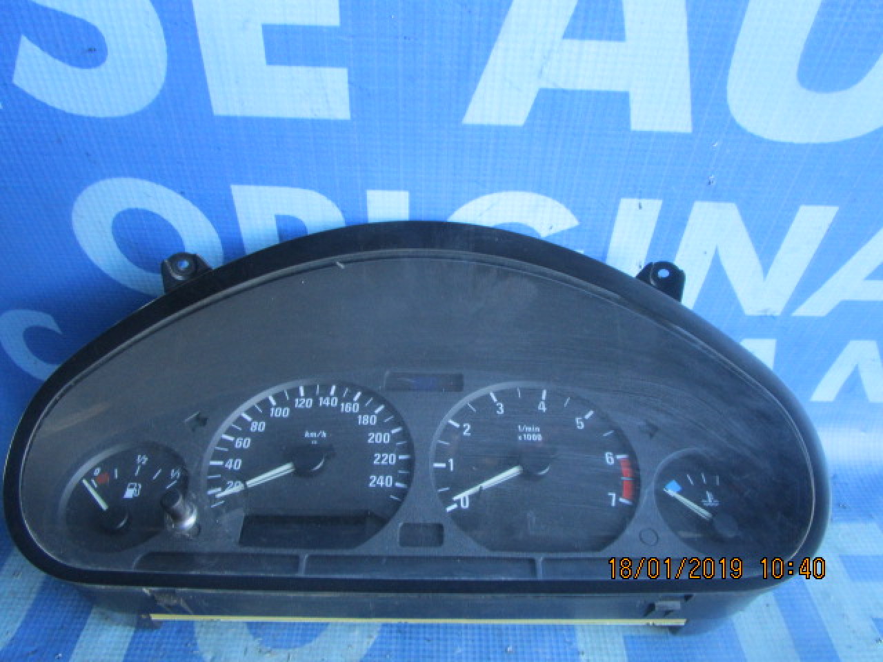 Ceasuri bord BMW E36 316i; 8362846