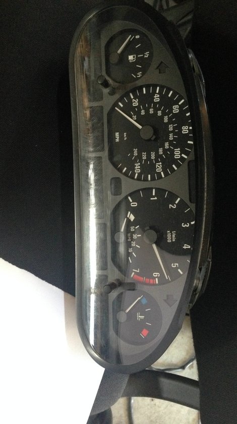 ceasuri bord bmw e46 323 2.5 1999