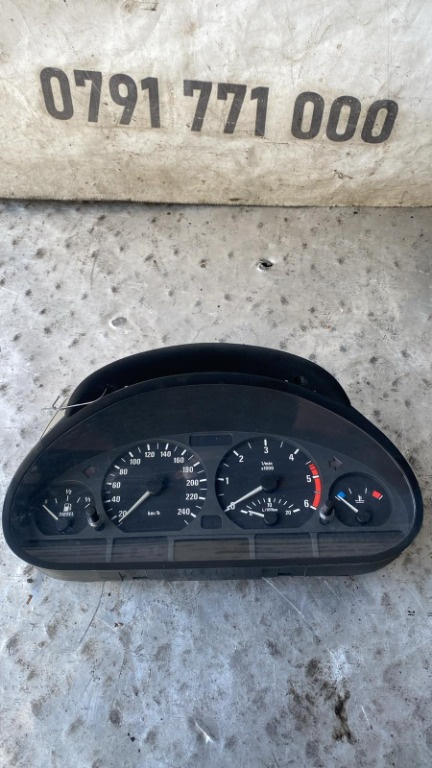 Ceasuri bord BMW seria 3 E46 2.0 D an 2001 cod 6911288 / 0263606343