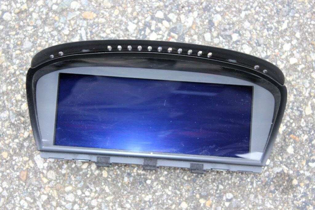 Ceasuri bord BMW SERIE 3 65 82 9 151 979 / 65829151979 / 65 82 9 151 980 / 65829151980 / BM915197903P65 82 9 151 979 / 65829151979 / 65 82 9 151 980 / 65829151980 / BM915197903P