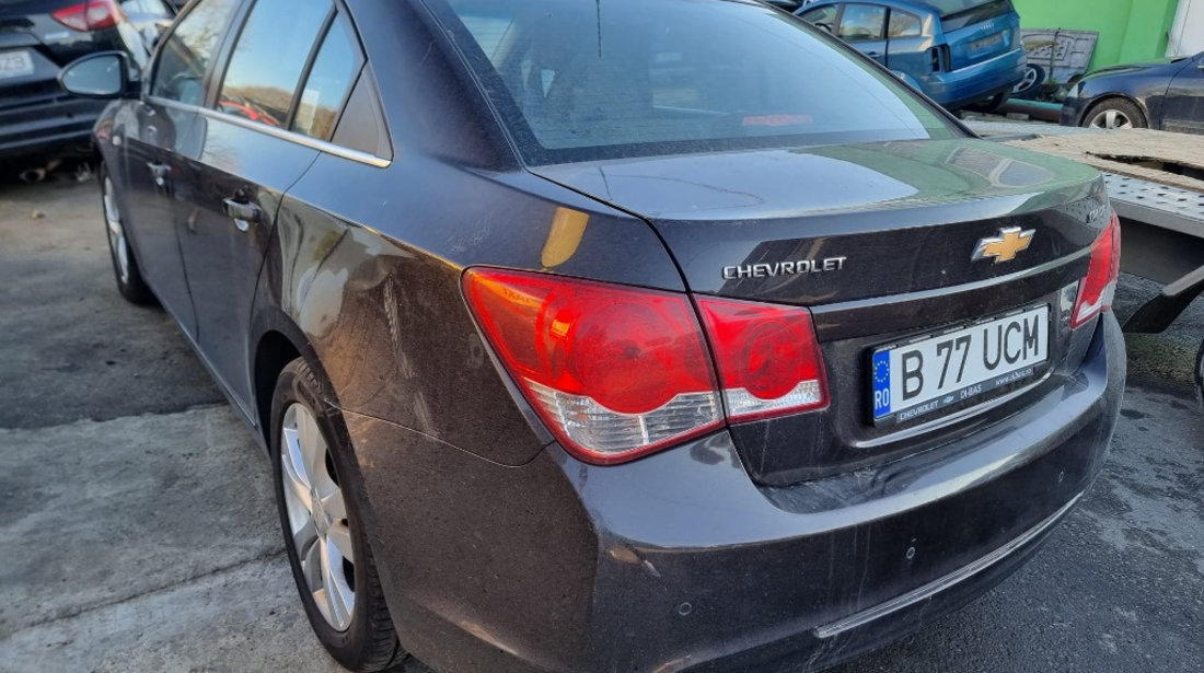 Ceasuri bord Chevrolet Cruze 2013 berlina 2.0 d