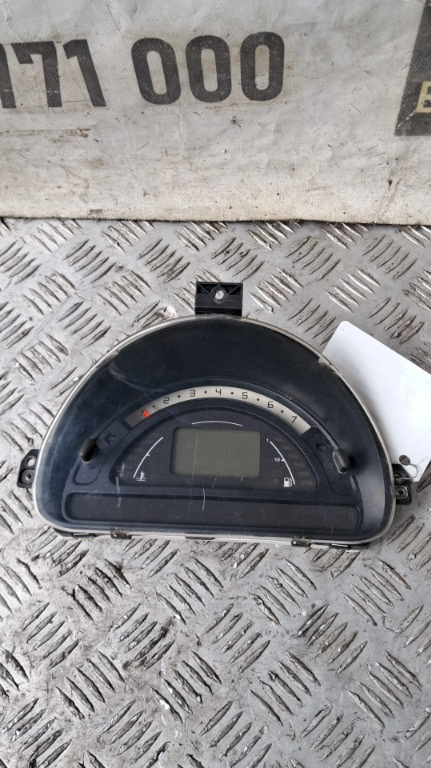 Ceasuri bord Citroen C3 1.6 1.6V an fabricatie 2004 cod 9650735480
