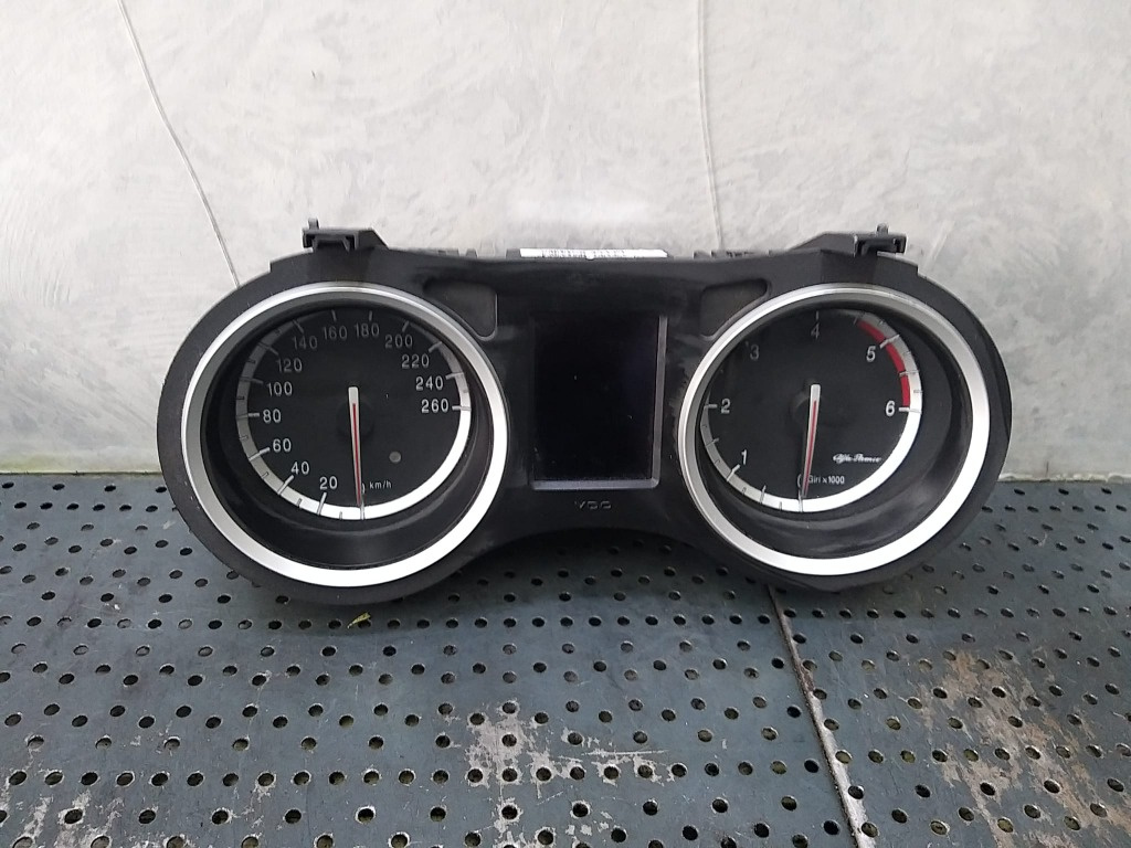 Ceasuri bord diesel alfa romeo 159 939 a2c53258527 0156079251 a2c53258527 56079251