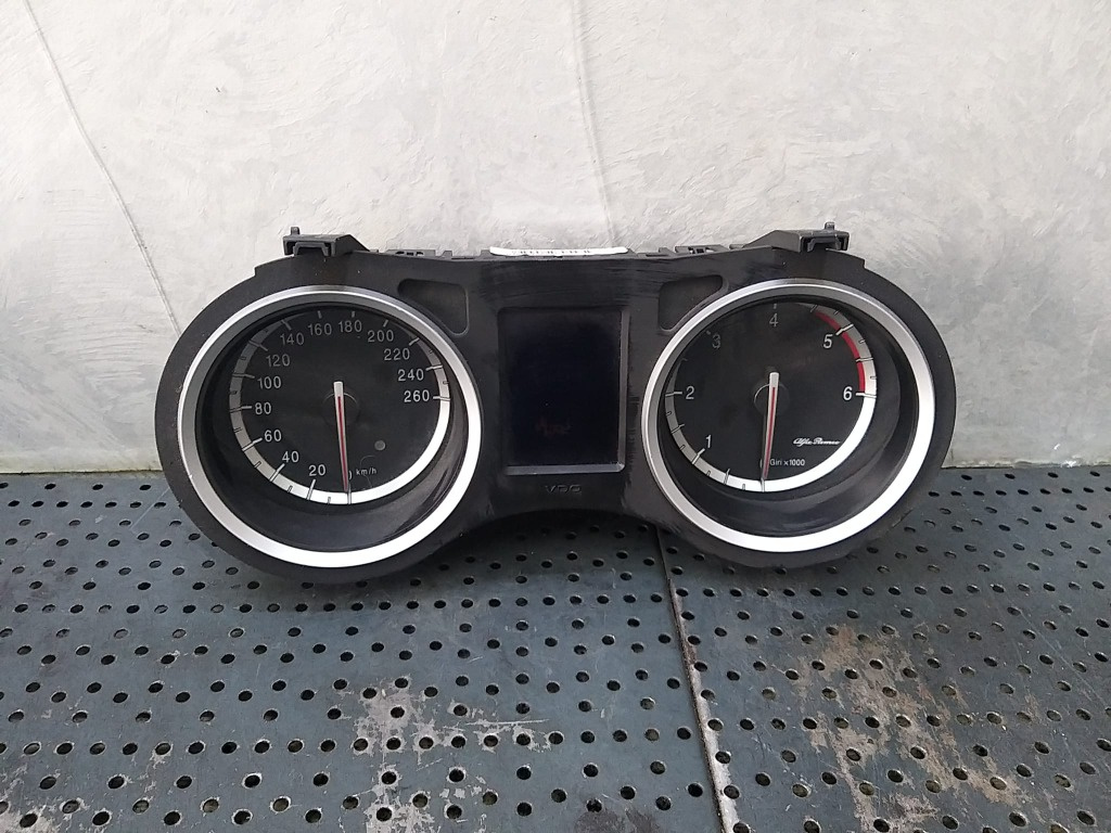 Ceasuri bord diesel alfa romeo 159 939 a2c53172598 0156072820 56072820