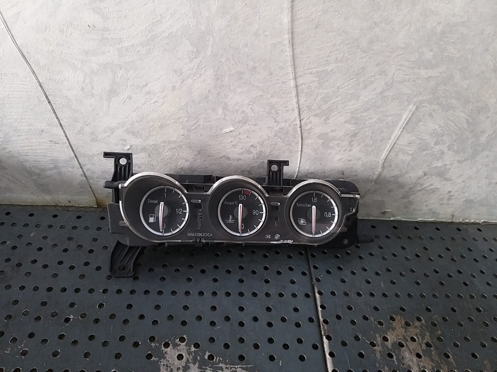 Ceasuri bord diesel alfa romeo 159 939 a2c53090933 60696626