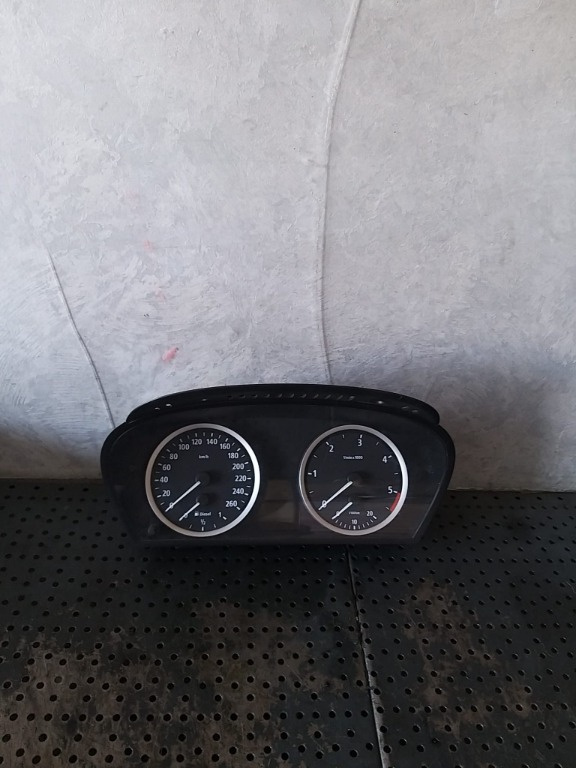 Ceasuri bord diesel bmw seria 5 e60 a2c53020569