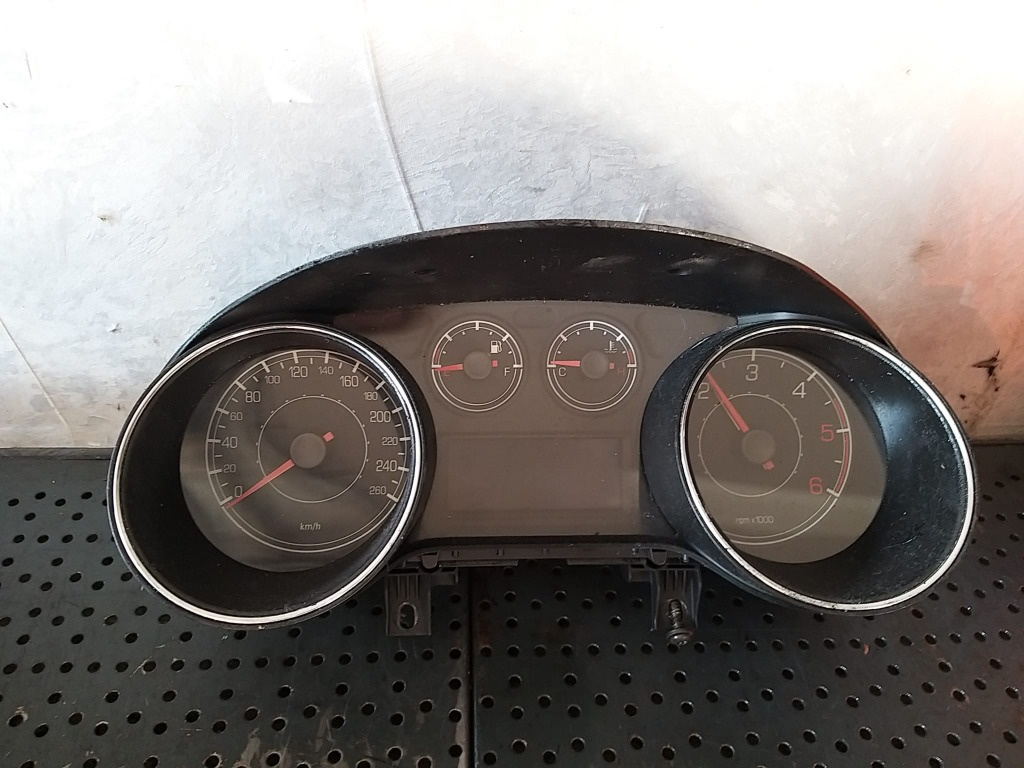 Ceasuri bord diesel fiat bravo 2 198 51761172 503001980000