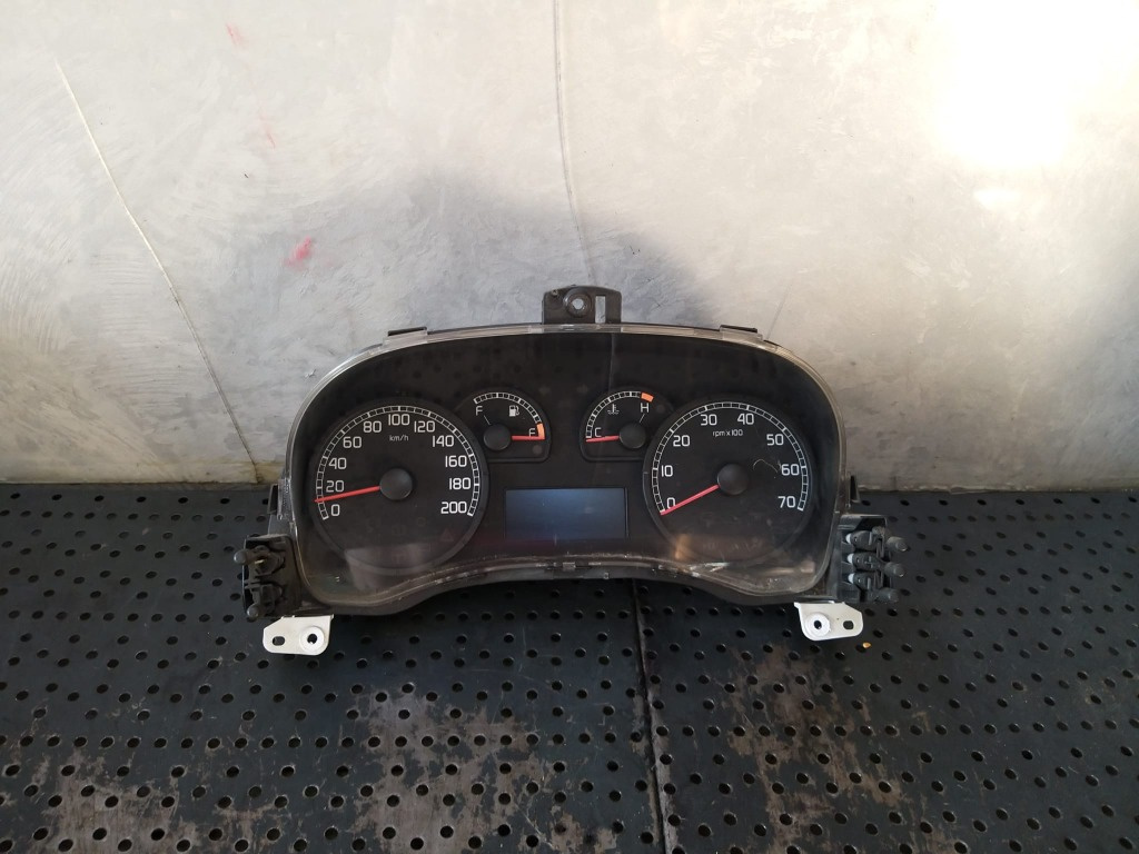 Ceasuri bord diesel fiat doblo 119 225 51761688
