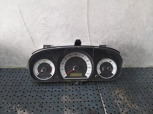 Ceasuri bord diesel kia ceed 1 ed 940031h130