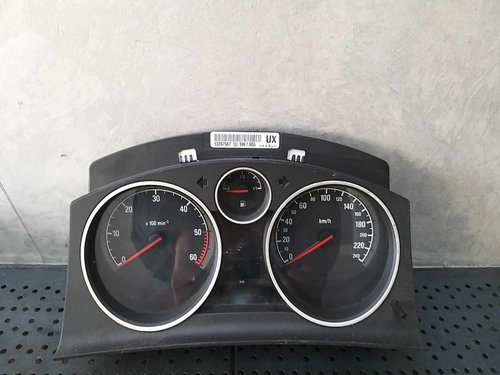 Ceasuri bord diesel opel astra h 13267567ux