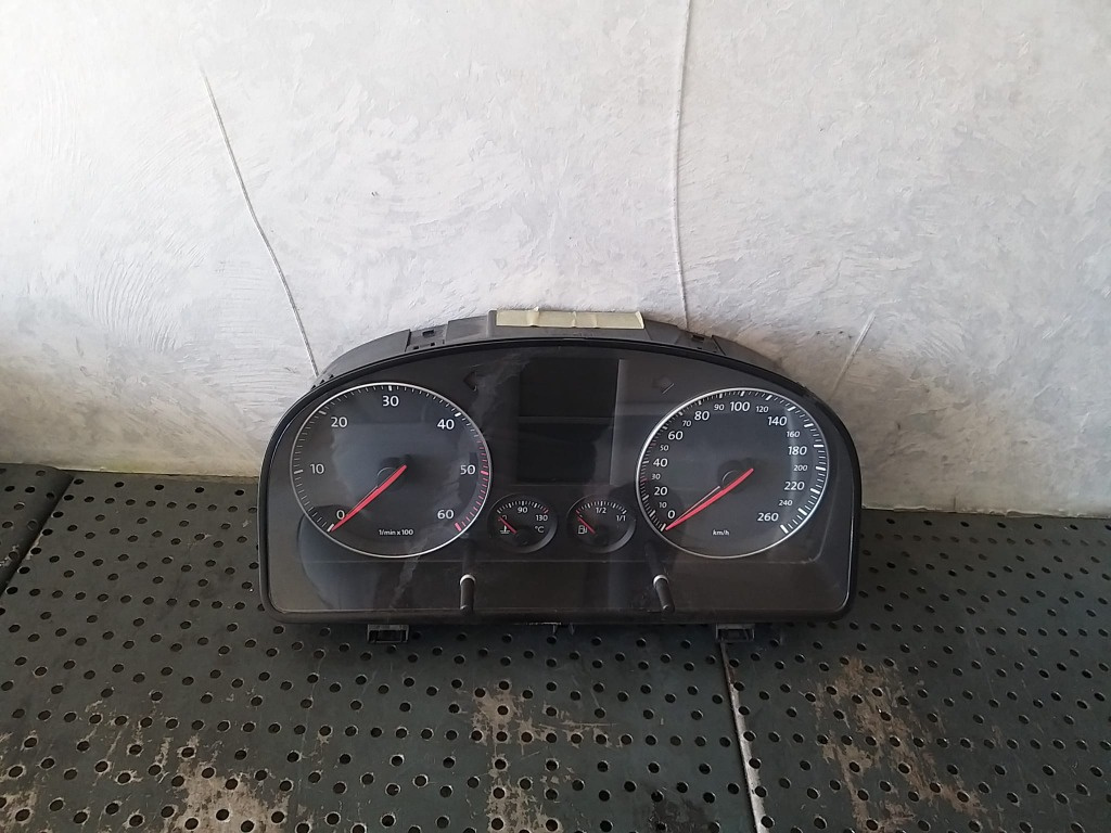Ceasuri bord diesel vw touran 1t 1t0920862f v0003000