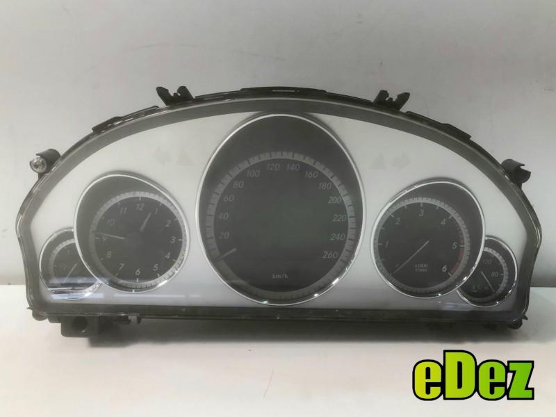 Ceasuri bord europa Mercedes E-Class (2009->) [W212] 2.2 cdti A651 A2129001810