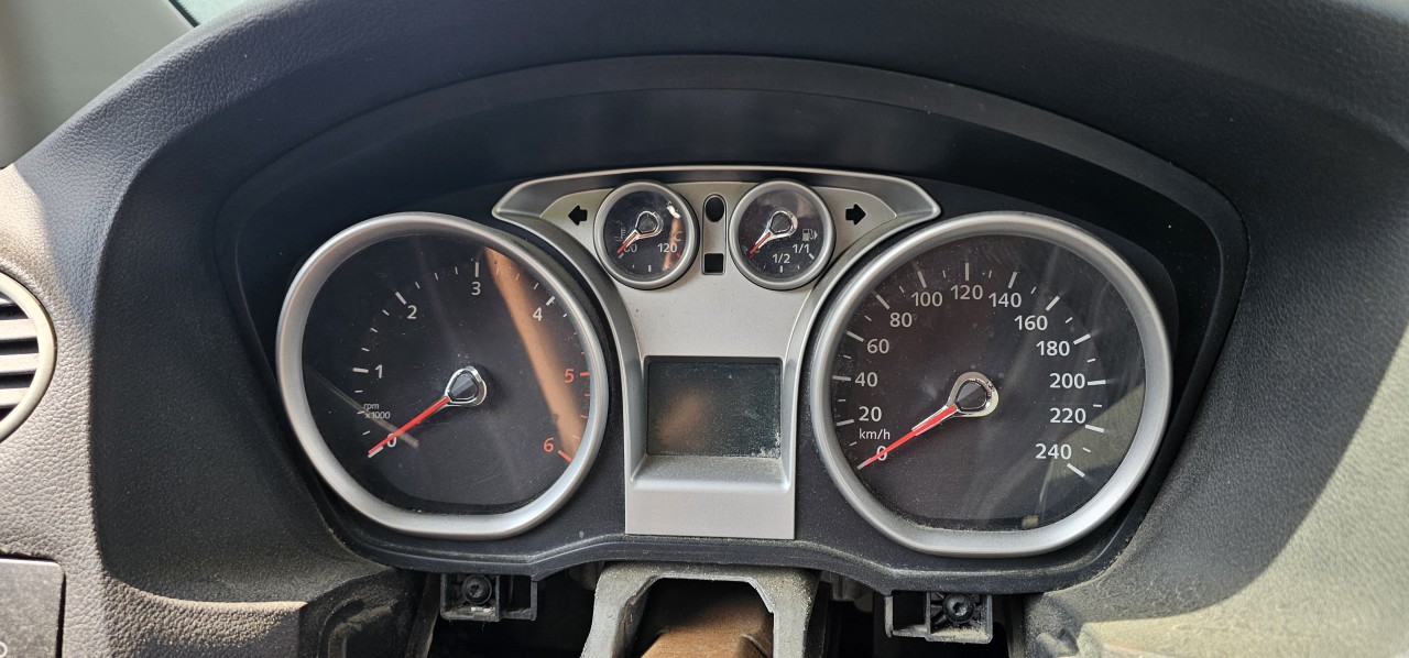 Ceasuri bord Ford Focus 2 Facelift 1.6 TDCI 2009 2010 2011