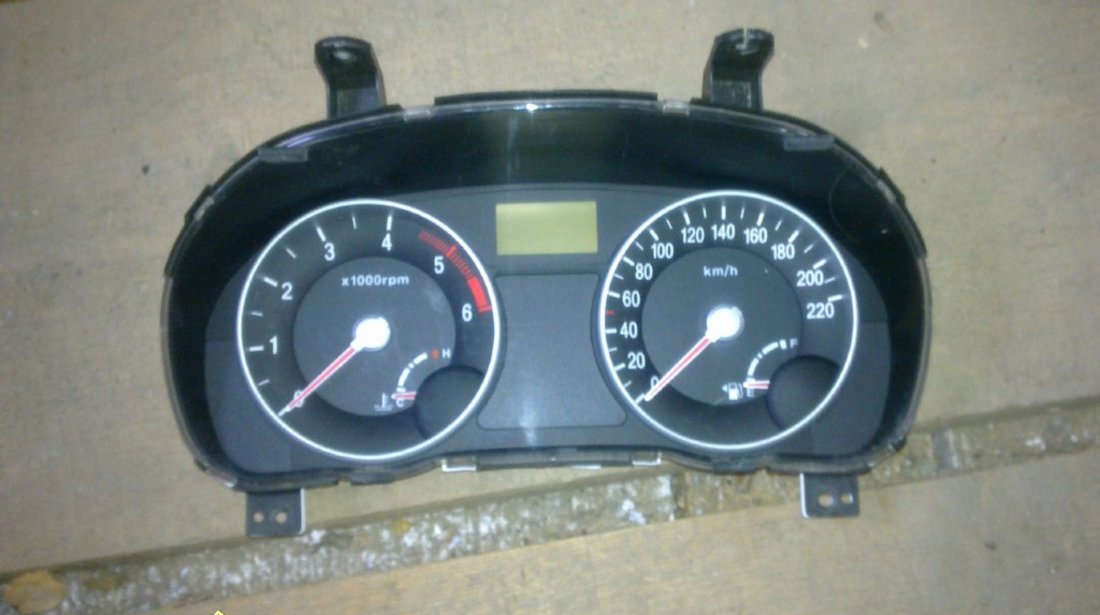 Ceasuri bord hyundai accent 2007