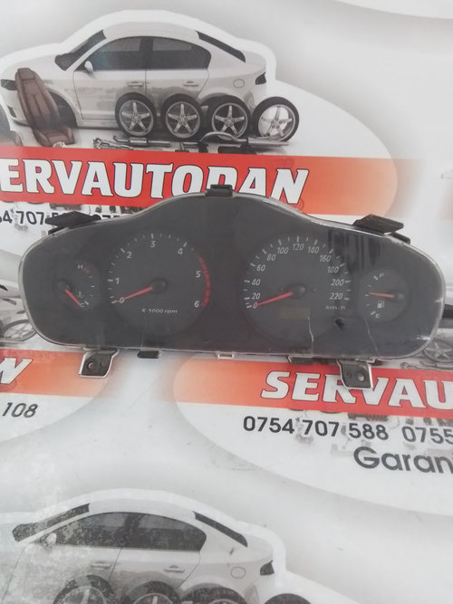 Ceasuri bord Hyundai Santa Fe (2000-2006) 2.2 Motorina 2002, 9400326520 / volan stanga