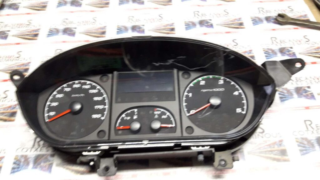 Ceasuri bord IVECO DAILY 555001210200 / 555001210100555001210200 / 555001210100