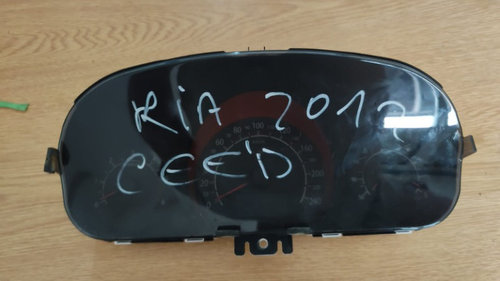Ceasuri bord Kia Cee'd 1.6 CRDI cod motor D4FB 128 cp / 94 KW transmisie manuala an 2012 cod 94022-1...