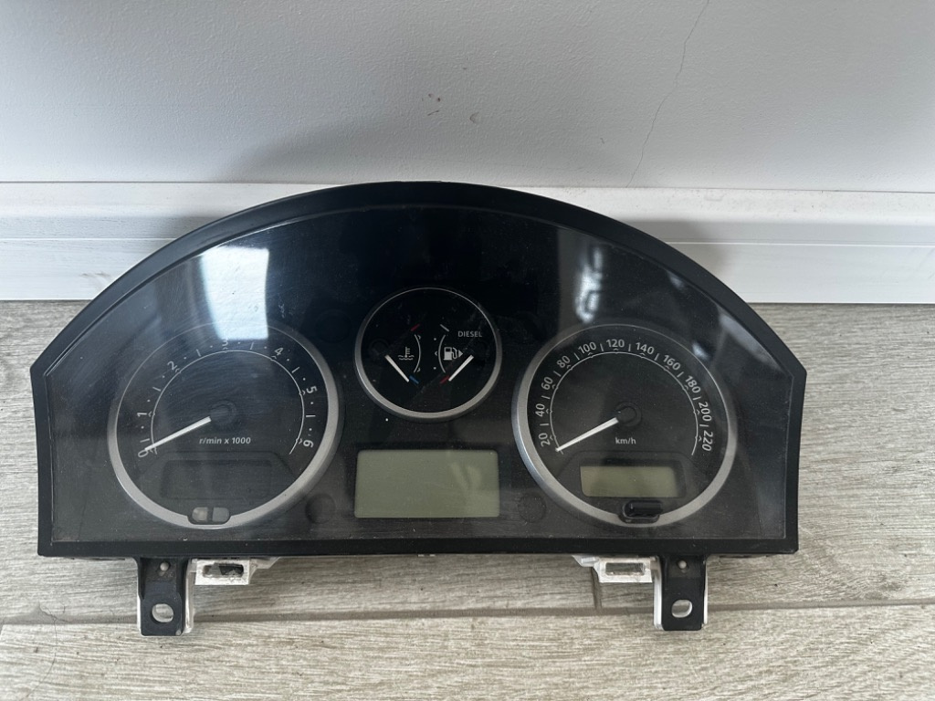 Ceasuri bord LAND ROVER DISCOVERY 2004-2010