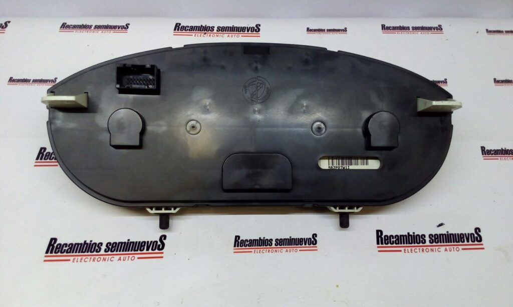 Ceasuri bord MAGNETI MARELLI IVECO DAILY 69502991 3 / 695029913 / 503.001.480.101 / 503 001 480 101 / 503001480101 / 10R-02 0205 / 10R 02 0205 / 10R02020569502991 3 / 695029913 / 503.001.480.101 / 503 001 480 101 / 503001480101 / 10R-02 0205 / 10R 02