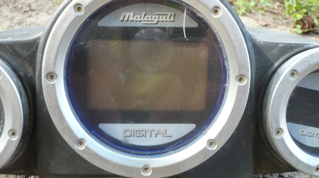Ceasuri Bord Malaguti F12 49 cm 2 T digitale