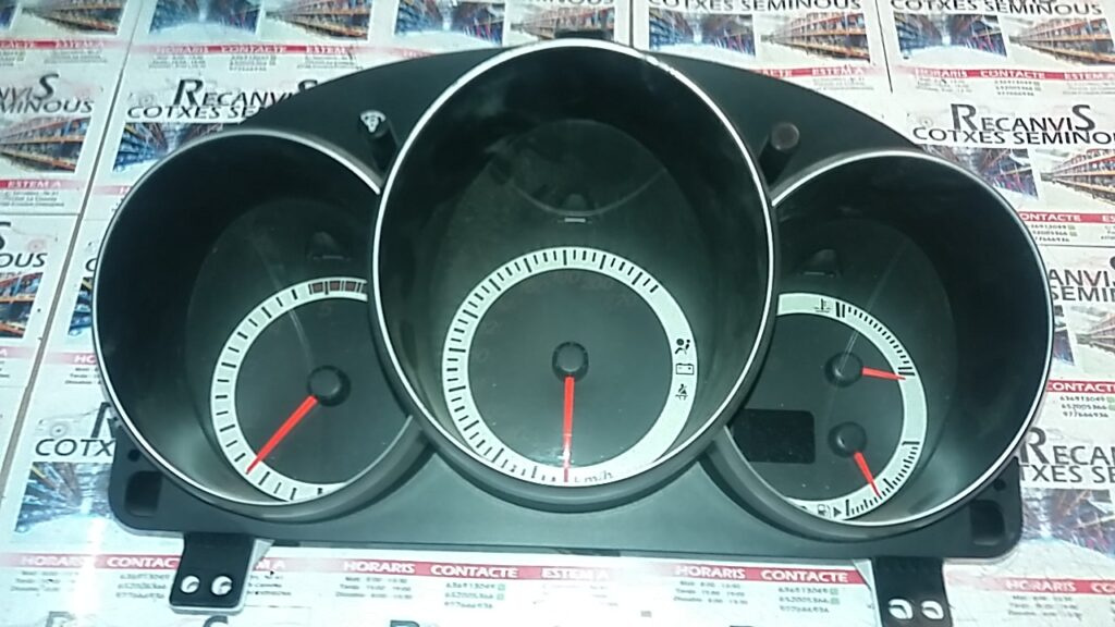 Ceasuri bord MAZDA 3 BP4K55430 / 4SBN9KBBP4K55430 / 4SBN9KB