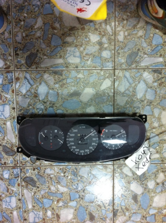 Ceasuri bord Mazda 626 GE [1991 - 1997] Liftback 2.0 MT (116 hp) 2.0i