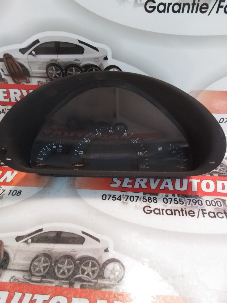 Ceasuri bord Mercedes-Benz C-Class (2001-2007) [W203] 2.2 Motorina 2003, A2035404011 / volan dreapta