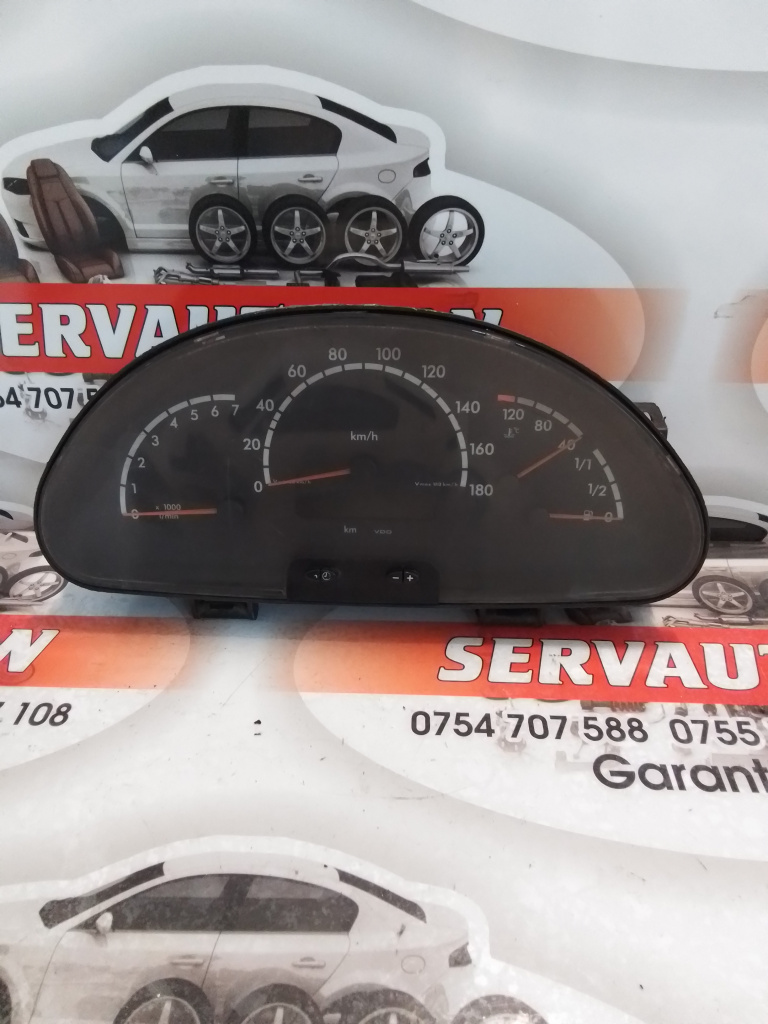 Ceasuri bord Mercedes-Benz Sprinter (1995-2006) [901, 902] 2.2 Motorina 2002, A0014460921 / volan stanga