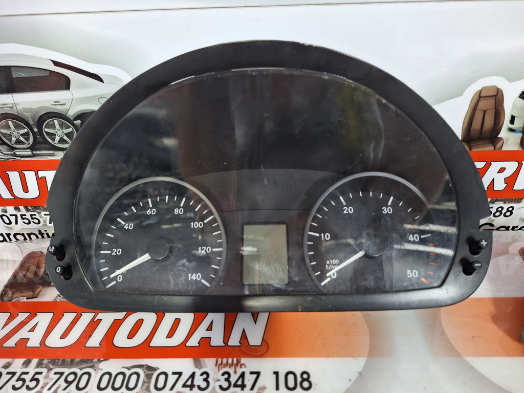 Ceasuri bord Mercedes-Benz Vito (2009->) [w639] 2.2 Motorina 2010, A6394466021 / VOLAN DREAPTA