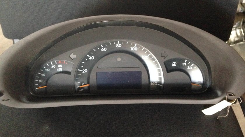Ceasuri bord mercedes c220 w203 2002 cod a2035404011