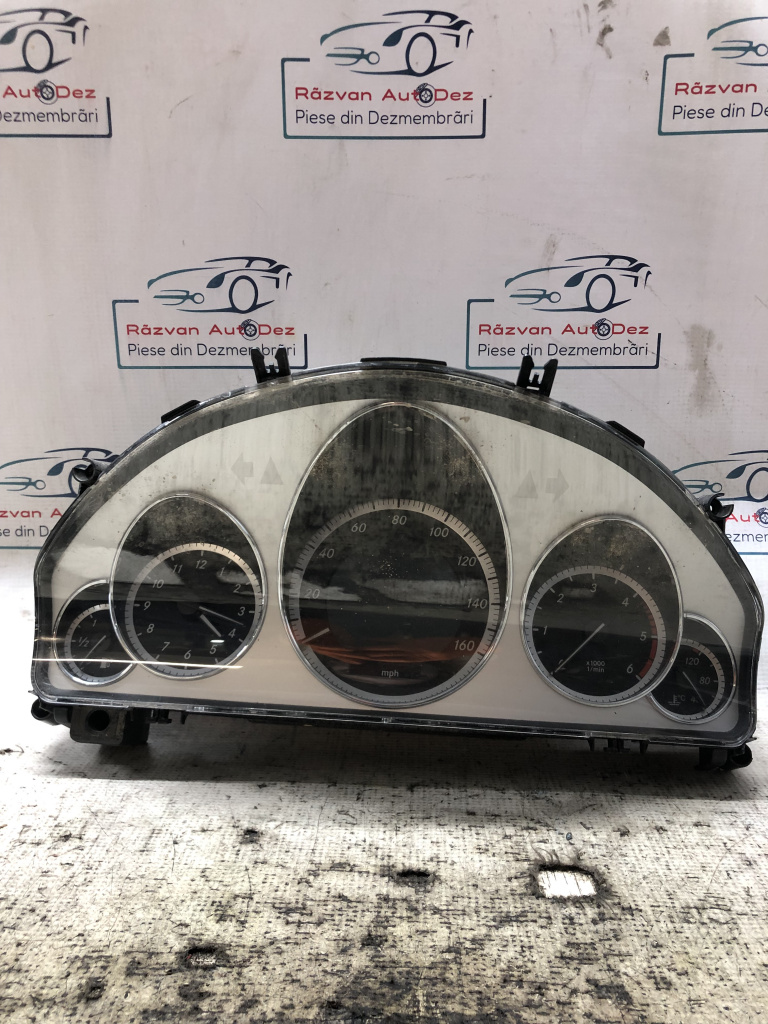 Ceasuri bord Mercedes E-Class W212 2.2 2010, A2129003509