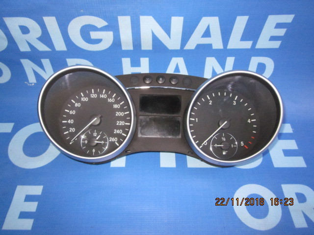 Ceasuri bord Mercedes M420 W164;  A1645403347