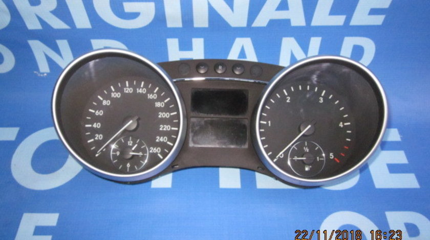 Ceasuri bord Mercedes M420 W164;  A1645403347