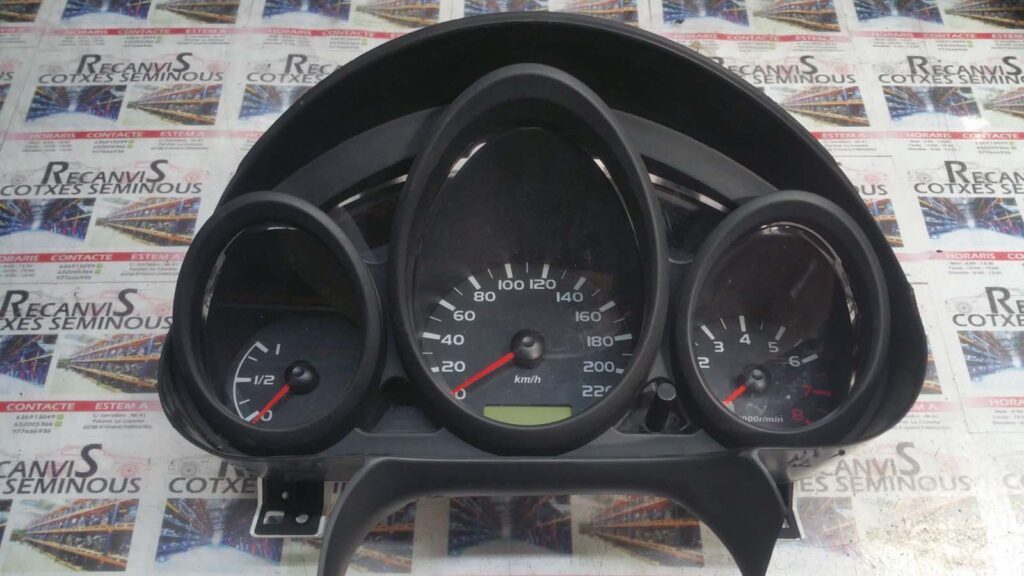 Ceasuri bord MITSUBISHI COLT MR951770 K / MR951770KMR951770 K / MR951770K