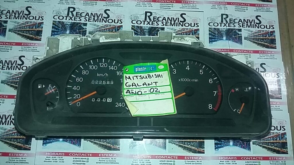 Ceasuri bord MITSUBISHI GALANT MR444006MR444006