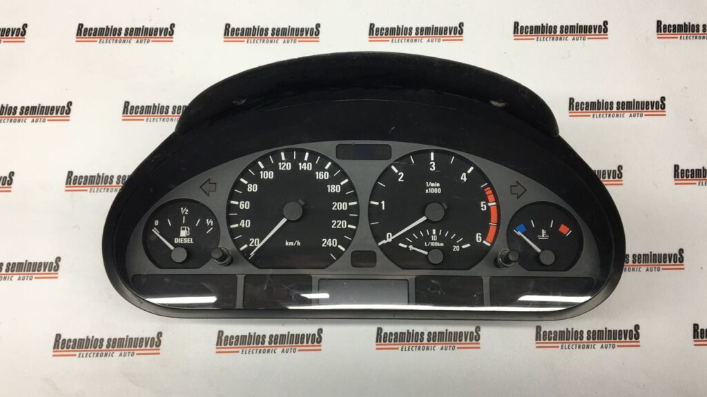 Ceasuri bord MOTOMETER BMW 330D E46 0 263 606 271 / 0263606271 / 6 906 890 / 69068900 263 606 271 / 0263606271 / 6 906 890 / 6906890