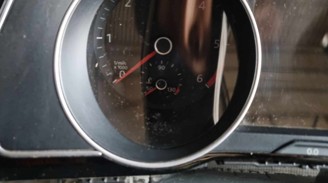 Ceasuri bord (mph / UK) VW Passat B8 2.0 TDI CRLB 150 cai cod piesa 3g0920951a