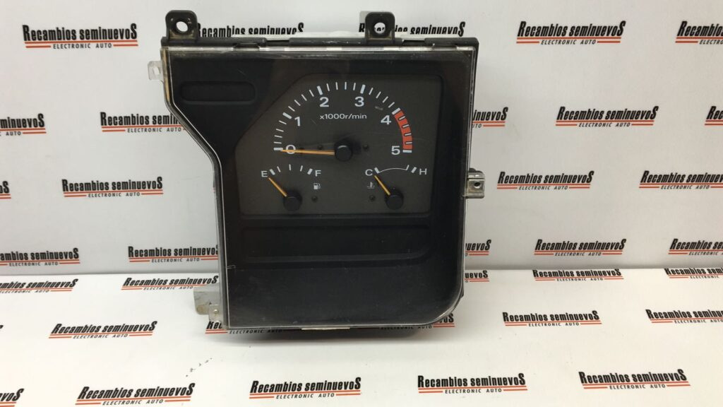 Ceasuri bord NISSAN CABSTAR AA 32D00 / AA32D00AA 32D00 / AA32D00