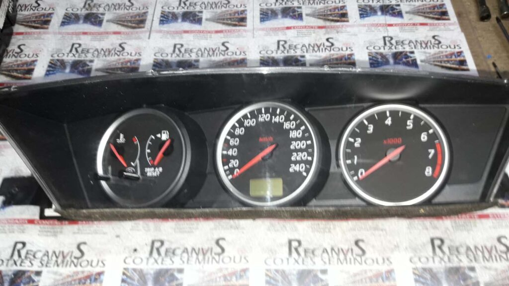 Ceasuri bord NISSAN PRIMERA 2241690 / AV600 / AV6032241690 / AV600 / AV603