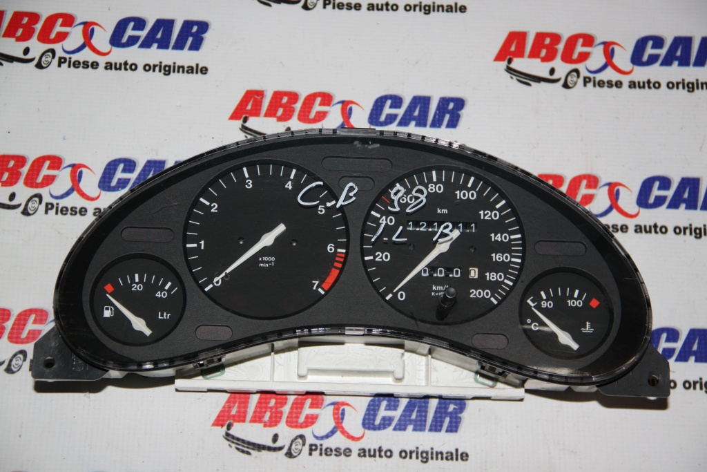 Ceasuri bord Opel Corsa B 1.0 B cod: 87001297 / 90386326 model 1998