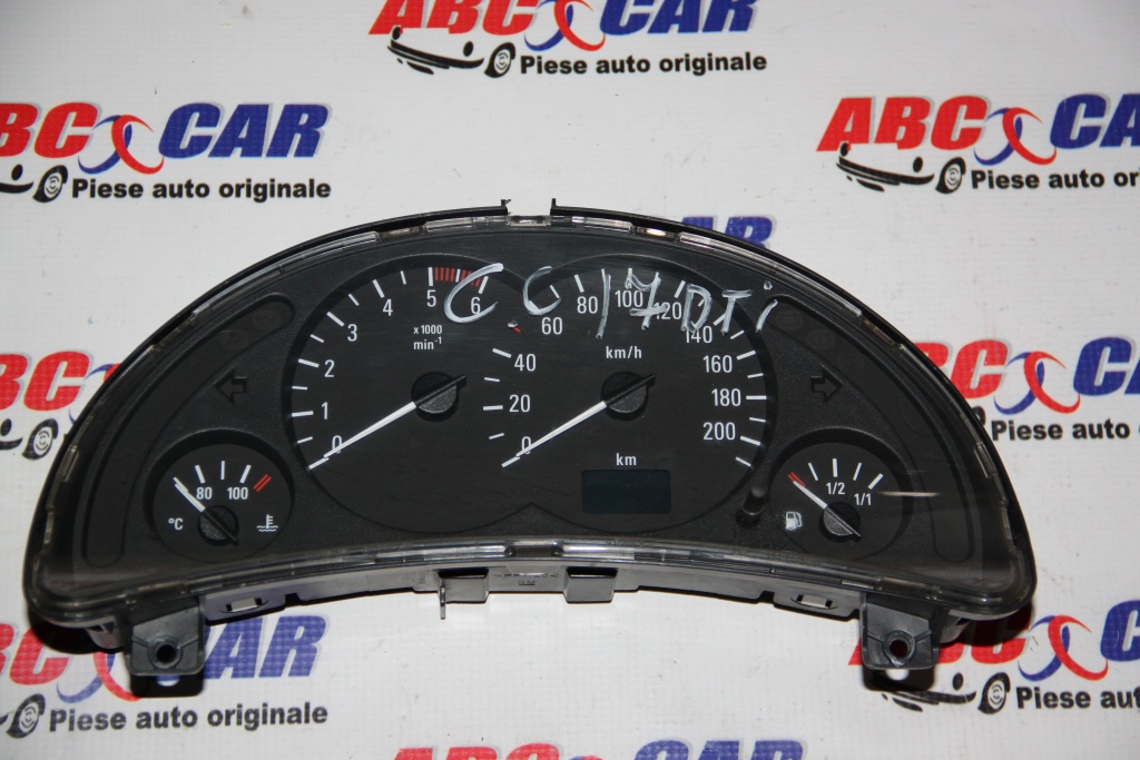Ceasuri bord Opel Corsa C 1.7 DTI cod: 09166808FB model 2003