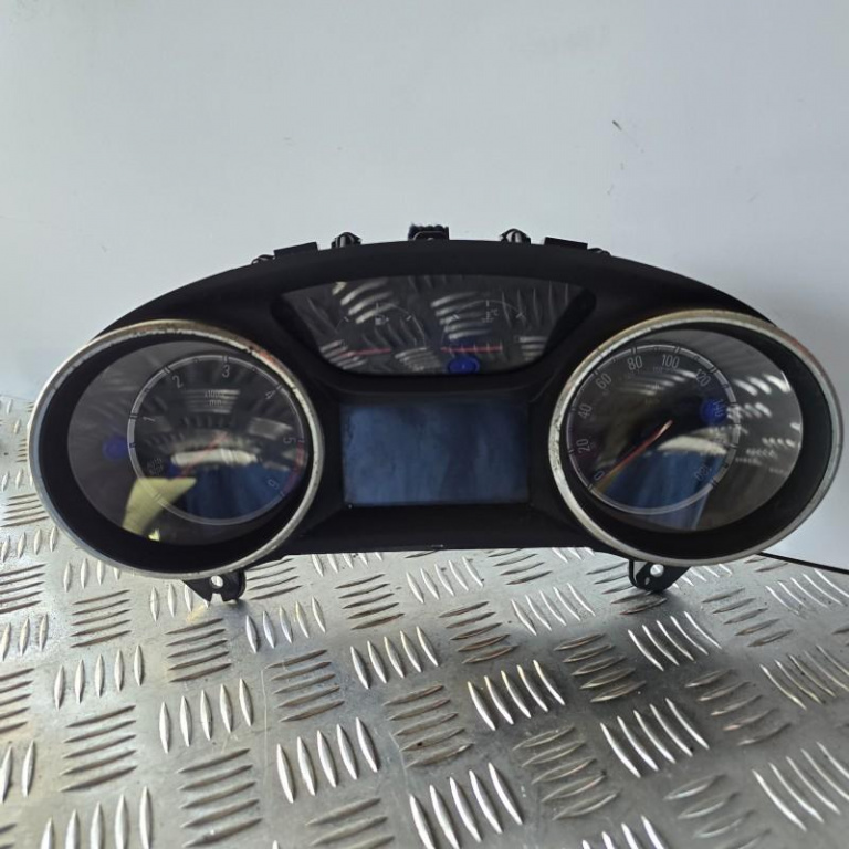 Ceasuri bord Opel Insignia B 2017-2020 1.6 CDTI 136 cp 100 kw B16DTH 39113829